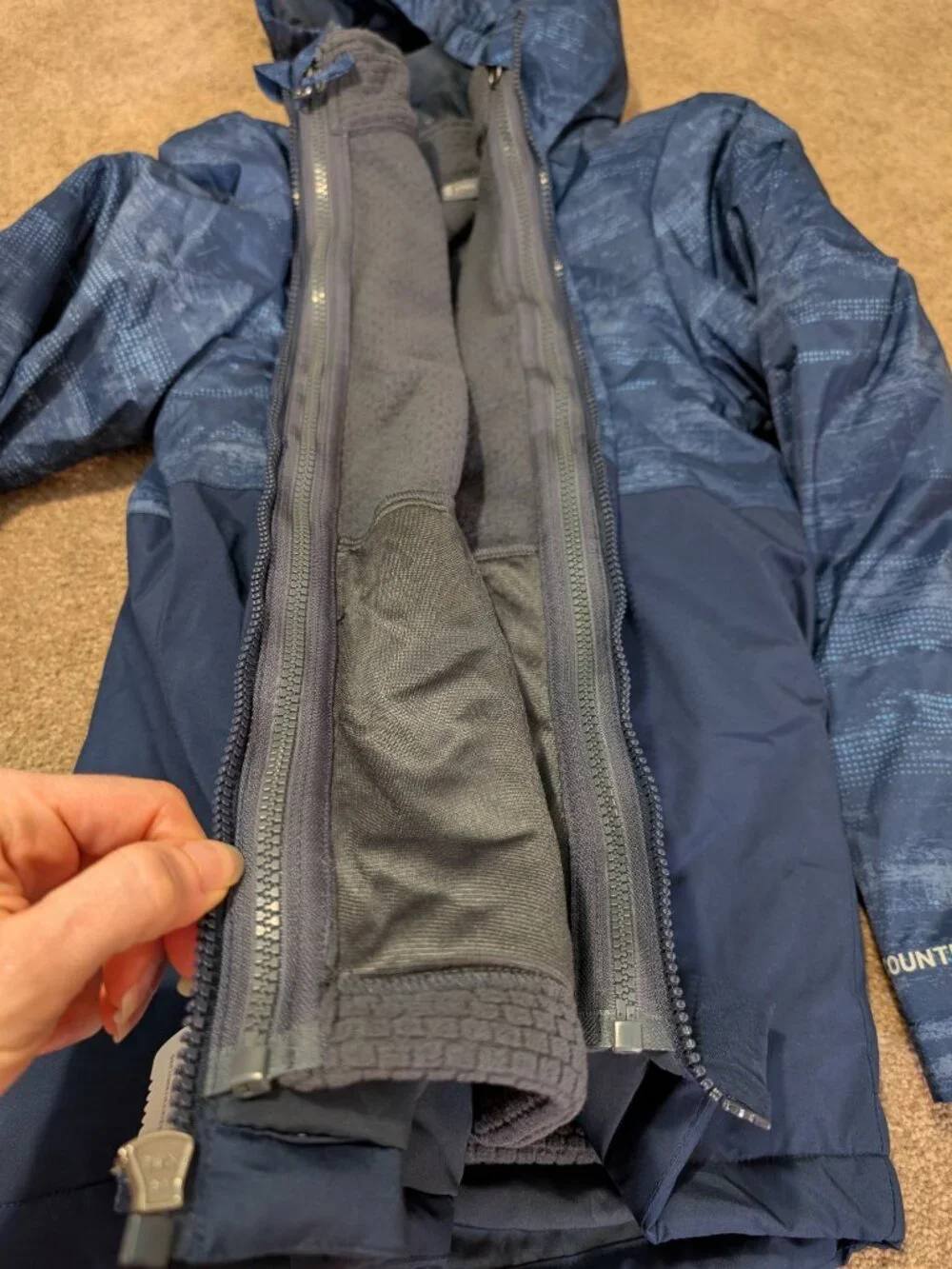 NWT 3 in 1 jacket winter wind and water resistant blue size medium